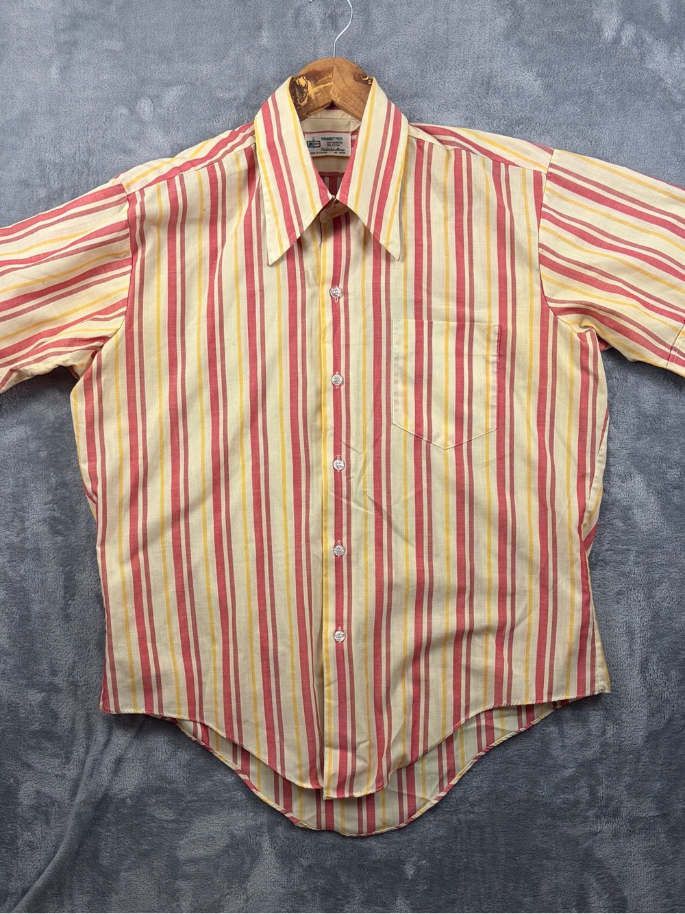 Men's 70’s Casual Button-Down Dagger Collar Shirt in Yellow and Red Stripe